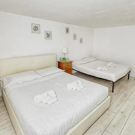 Cozy Basement Apartment Navigli Milan Exterior photo
